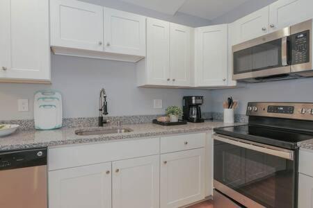 Bartram Dream House II - Bartram Beach Retreat Atlantic City Bagian luar foto